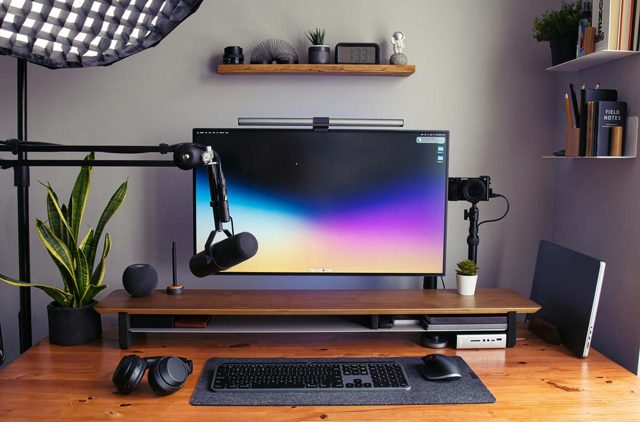 Why it is easier to work through a webcam studio